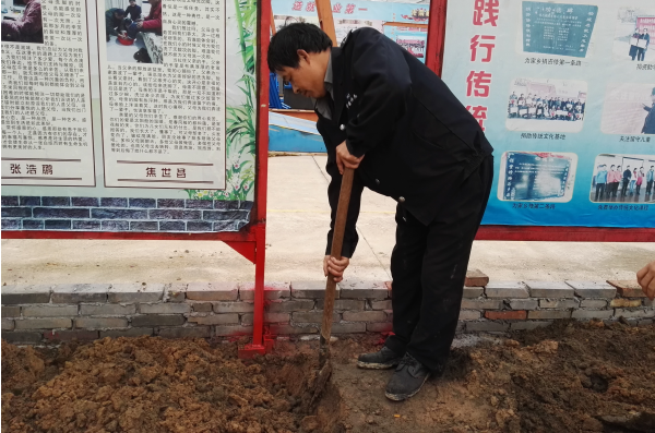 钢模板厂家后花园里的秘密